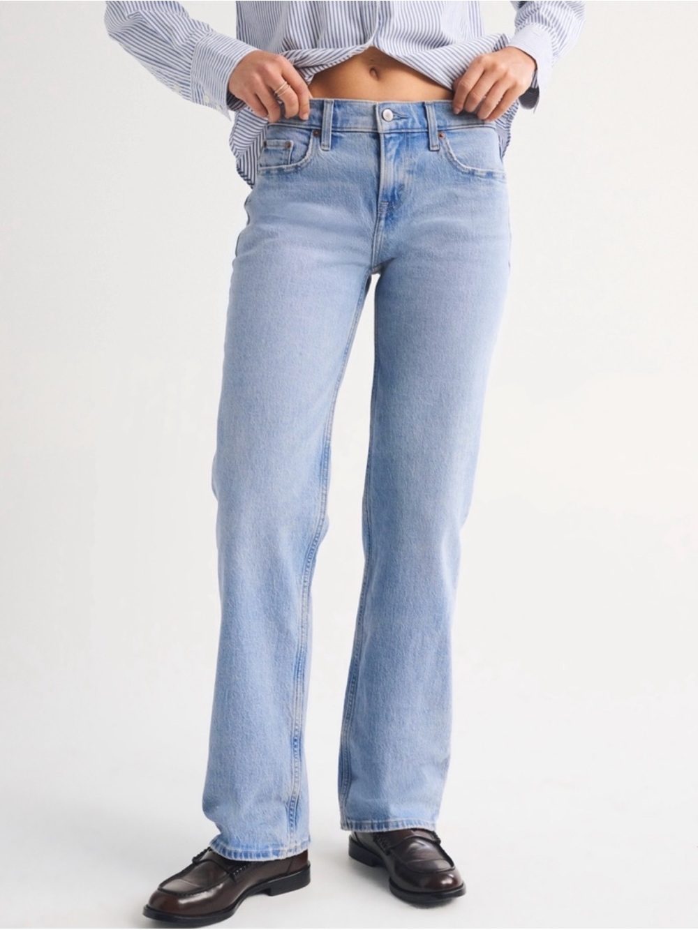 Low Rise 90s Relaxed Jean